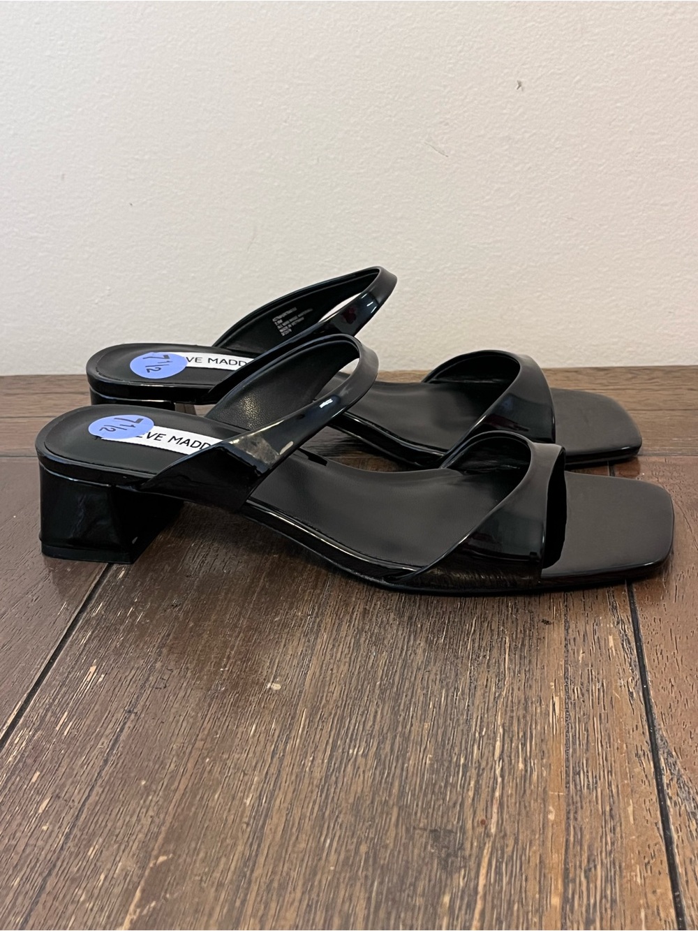 NWOT Steve Madden Azriel Black Patent Block Heel Sandals Womens 7.5